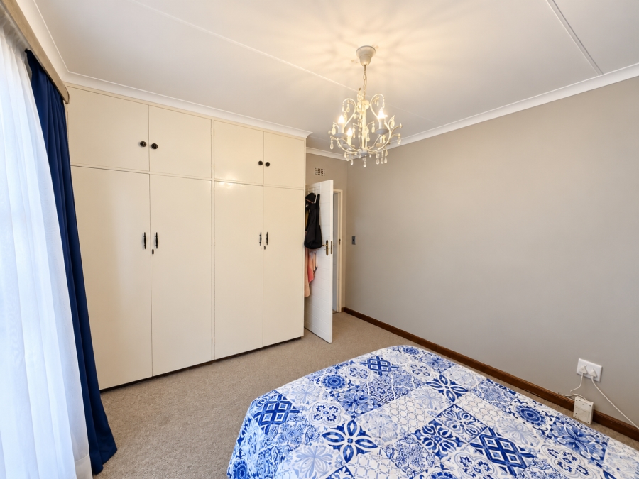 4 Bedroom Property for Sale in Heuwelsig Free State